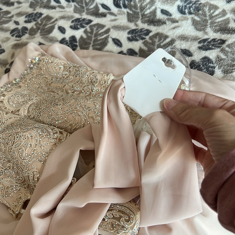 Ivory gown - Picture 11 of 14